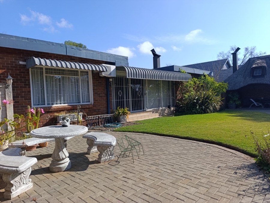4 Bedroom Property for Sale in Fichardt Park Free State